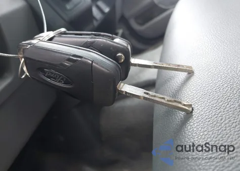 2024 Ford F-250 Xl из США, поврежденный, VIN 1FT7W2BA0REE47748